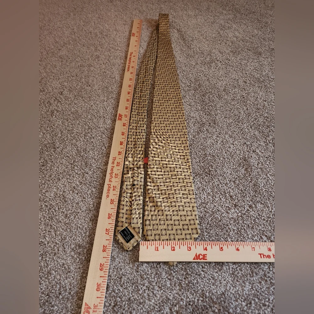 Gucci Tan And Brown Tie‎ With Geometric Pattern